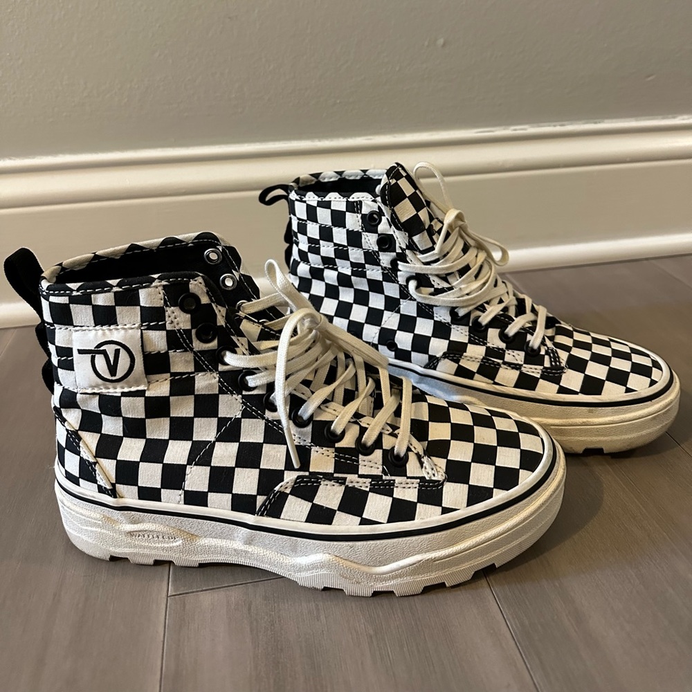 Vans Sentry Sk8-Hi - Womens size 8.5 - Checkerboard